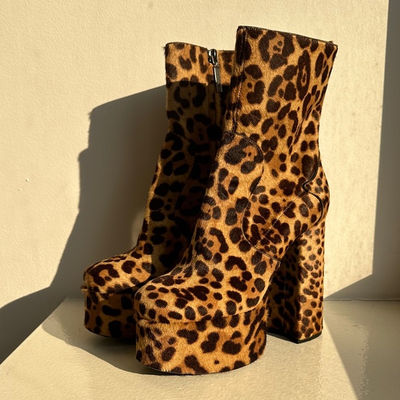 Saint Laurent Leopard Billy Boots - Picture 1 of 4